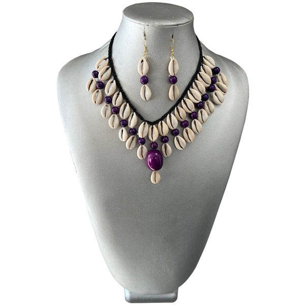 Women's 2 Layer Cowrie Shell Necklace Set With Colored Stone