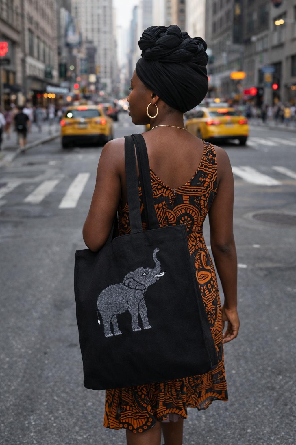 Women’s Elephant Embroidery Tote Bag with Coin Purse