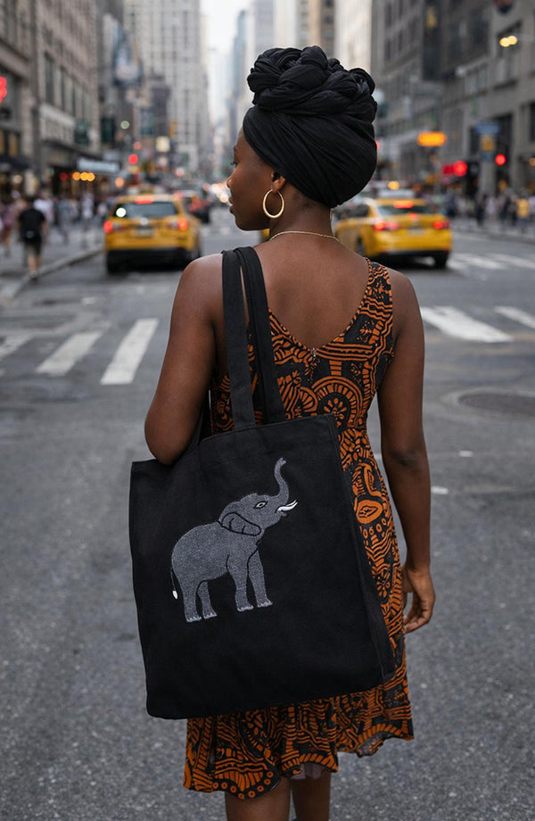 Women’s Elephant Embroidery Tote Bag with Coin Purse