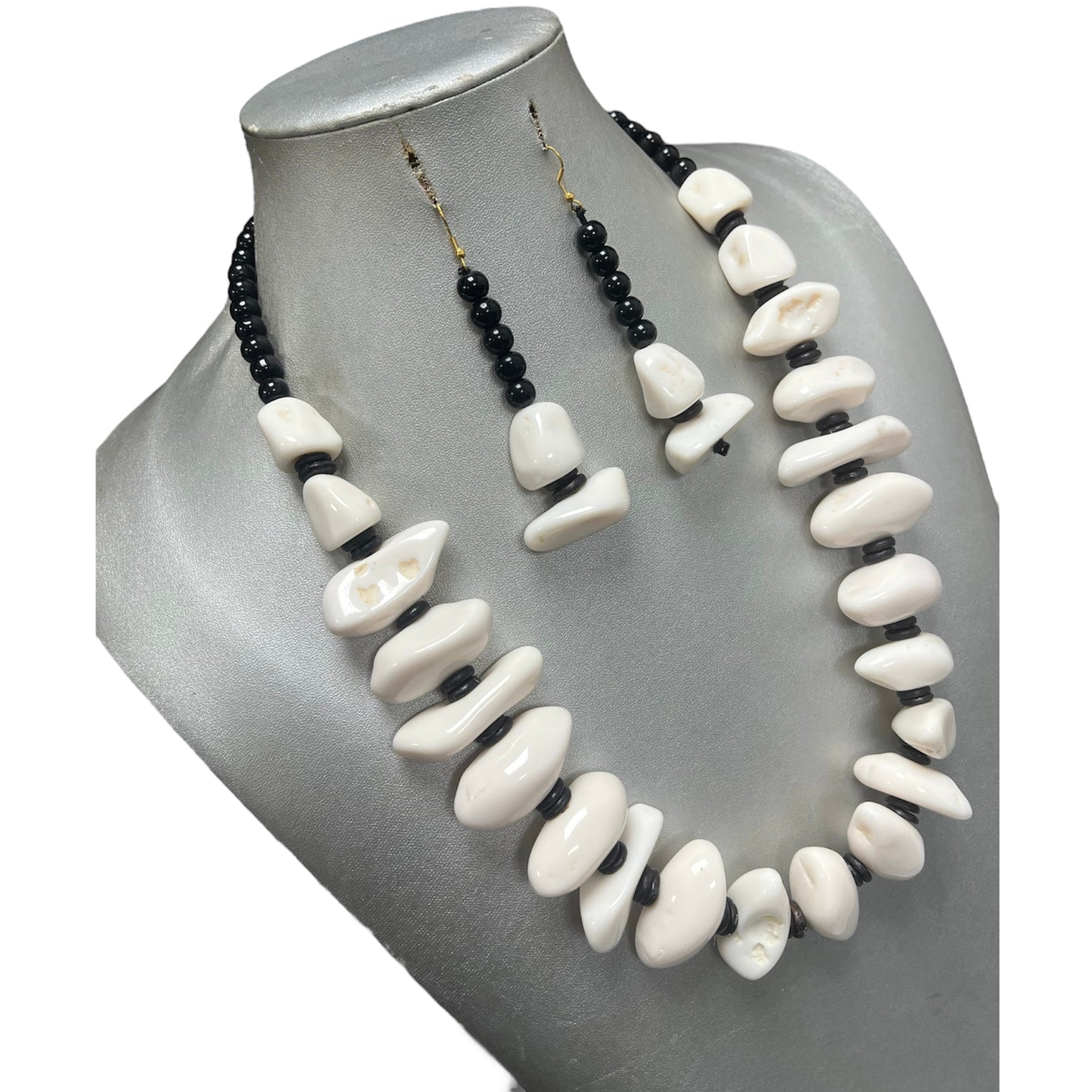 Women's African Solid Color Beaded Necklace Set -- Jewelry 53
