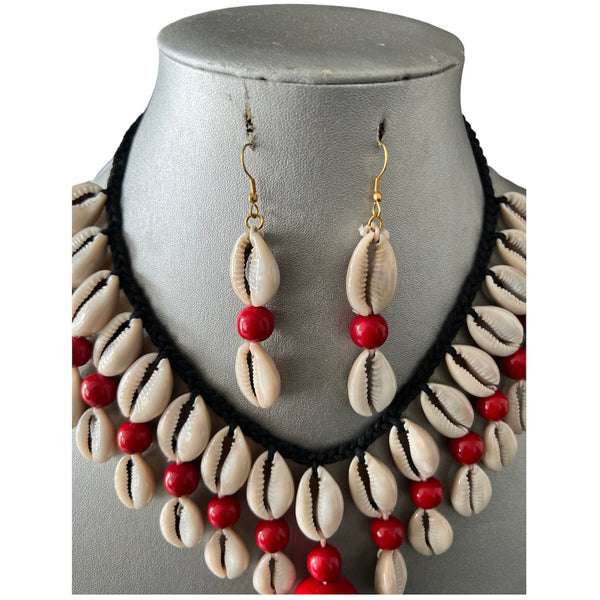 Women's 2 Layer Cowrie Shell Necklace Set With Colored Stone