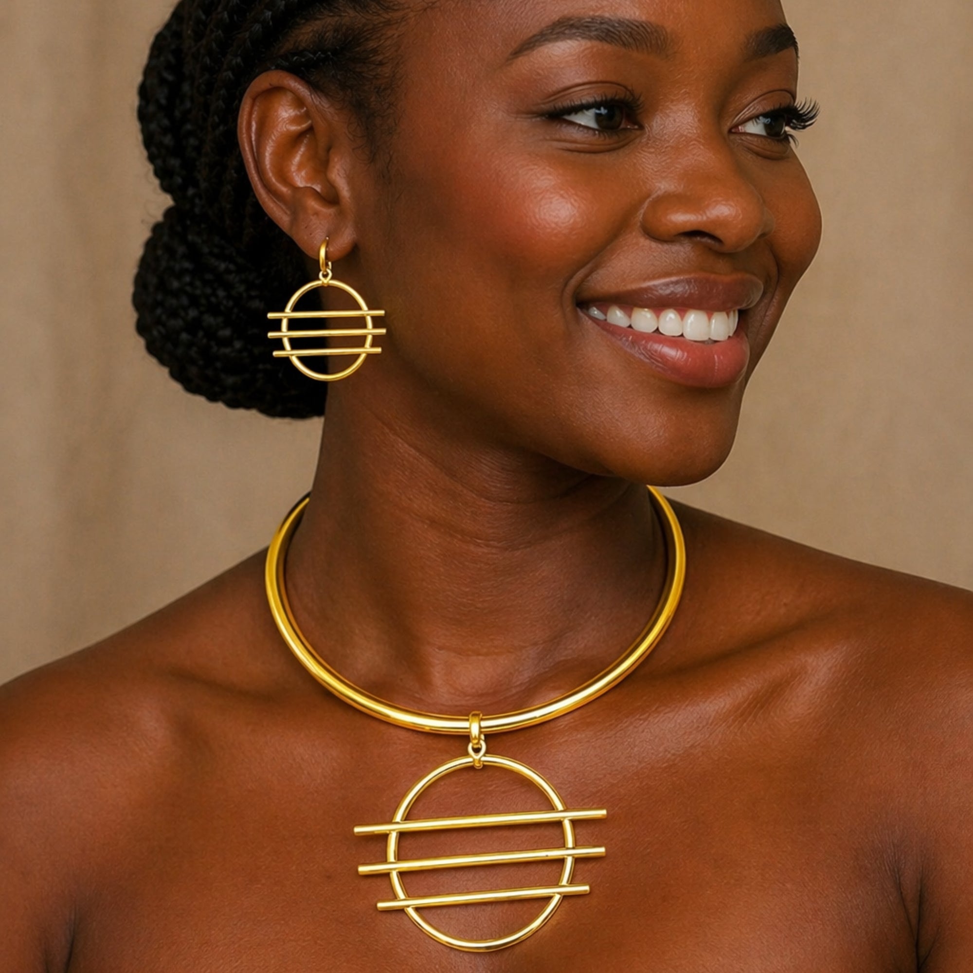 Gold Circle Pendant Choker Necklace Set with Earrings