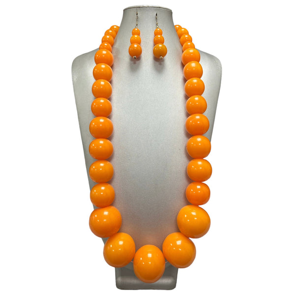 Women's Large Beaded Necklace Set front look