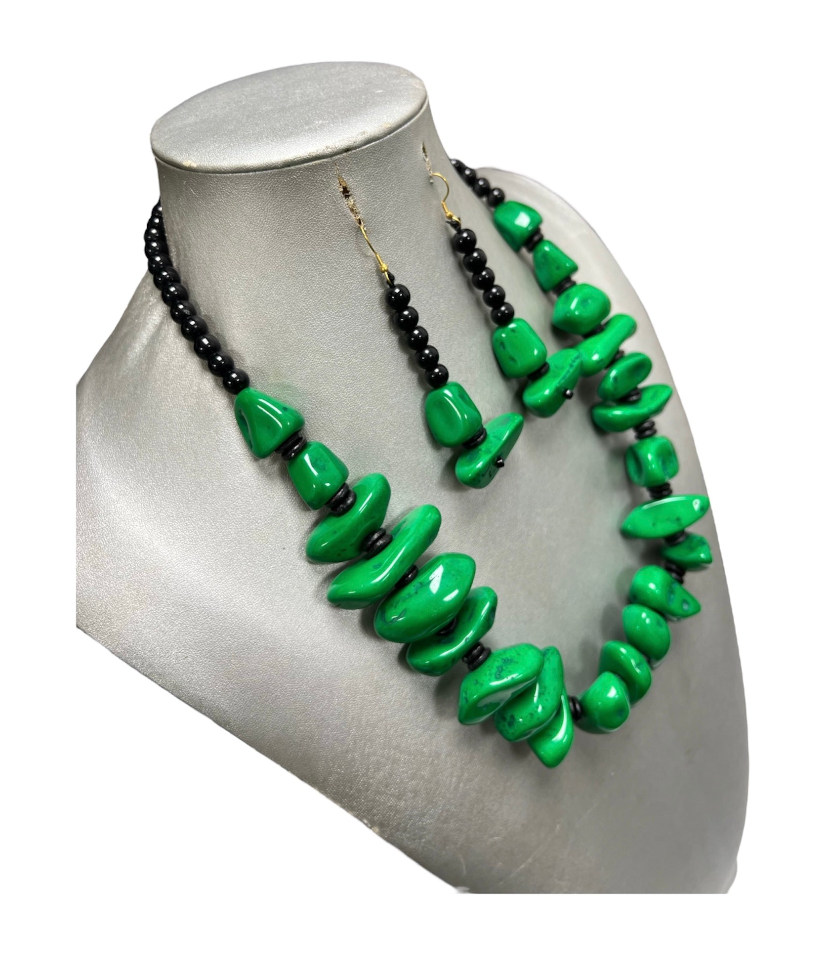 Women's African Solid Color Beaded Necklace Set -- Jewelry 53