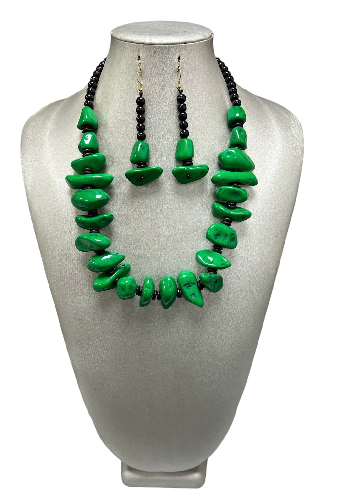 Women's African Solid Color Beaded Necklace Set -- Jewelry 53