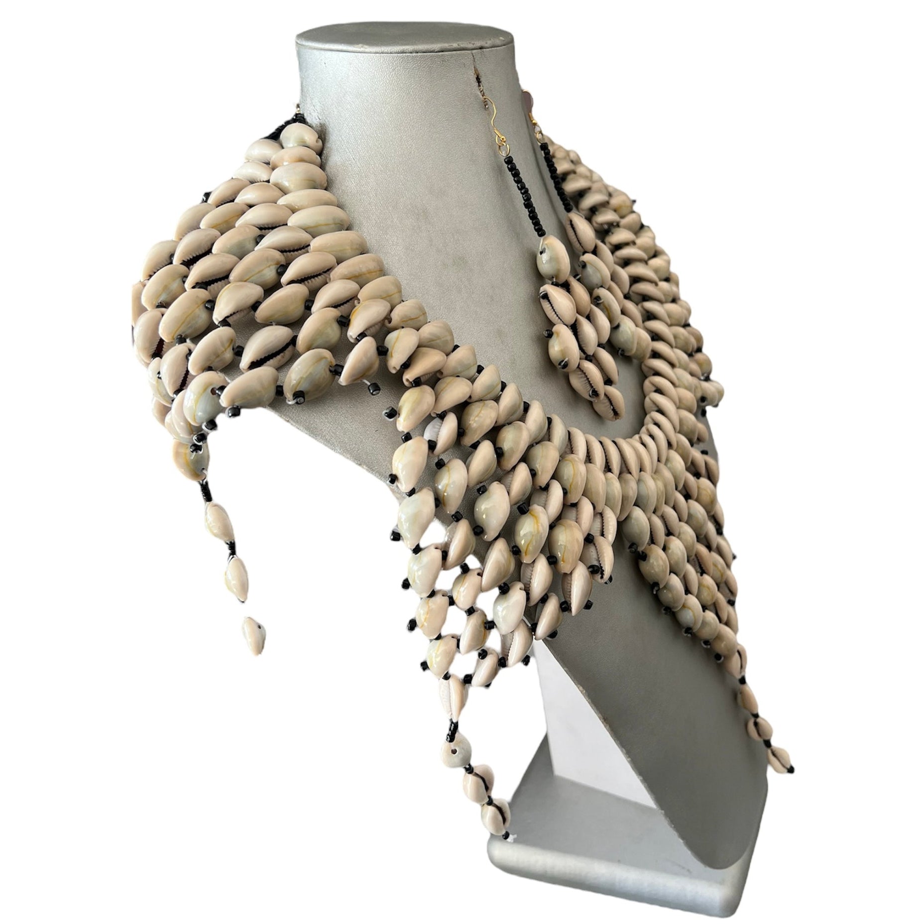 Women's Cowrie Shell Star Shaped Necklace Set