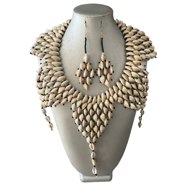 Women's Cowrie Shell Star Shaped Necklace Set