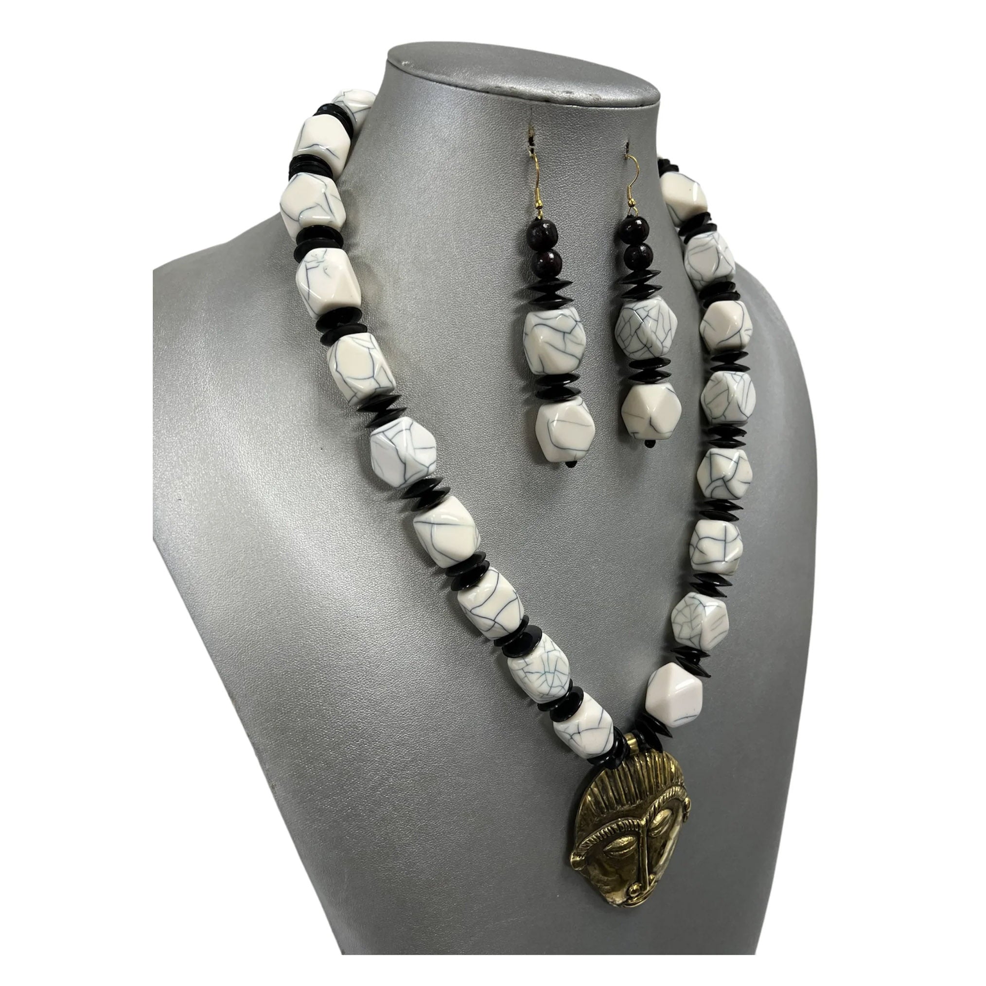 Women's Marble Beaded Face Pendant Necklace Set